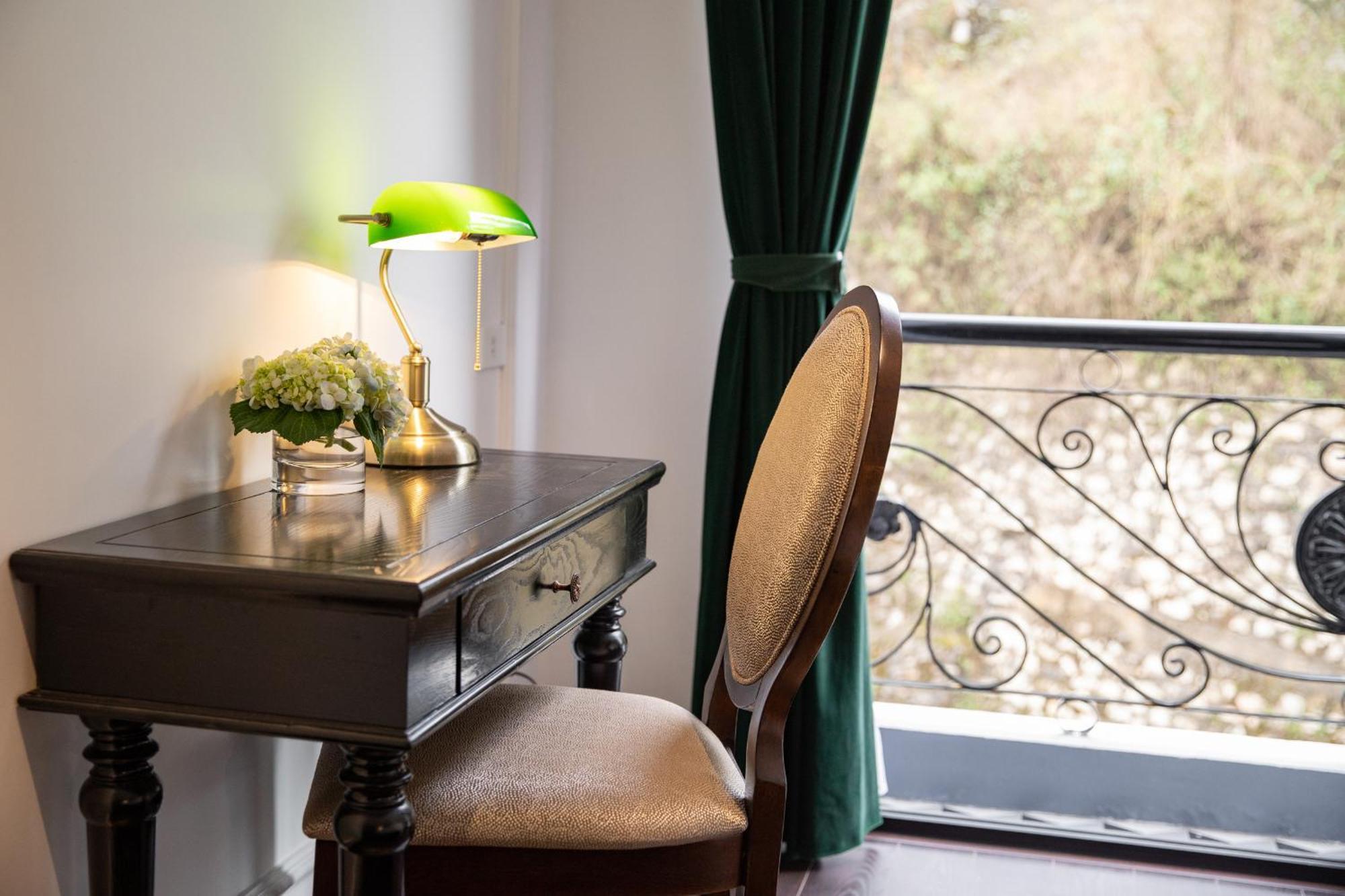 The Flower Boutique Hotel & Travel Hanoi Zewnętrze zdjęcie