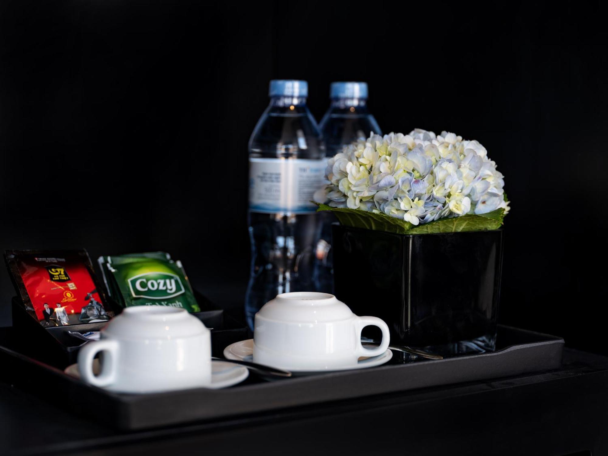 The Flower Boutique Hotel & Travel Hanoi Zewnętrze zdjęcie